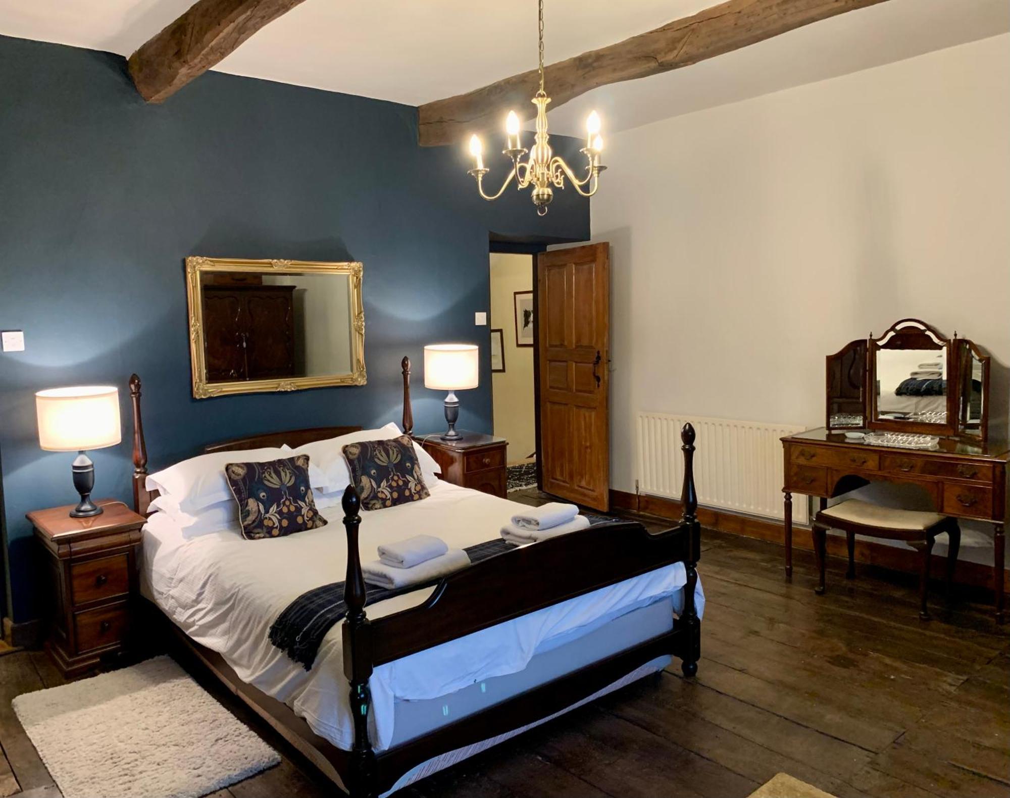 Large Country Farmhouse Waddington  Luaran gambar